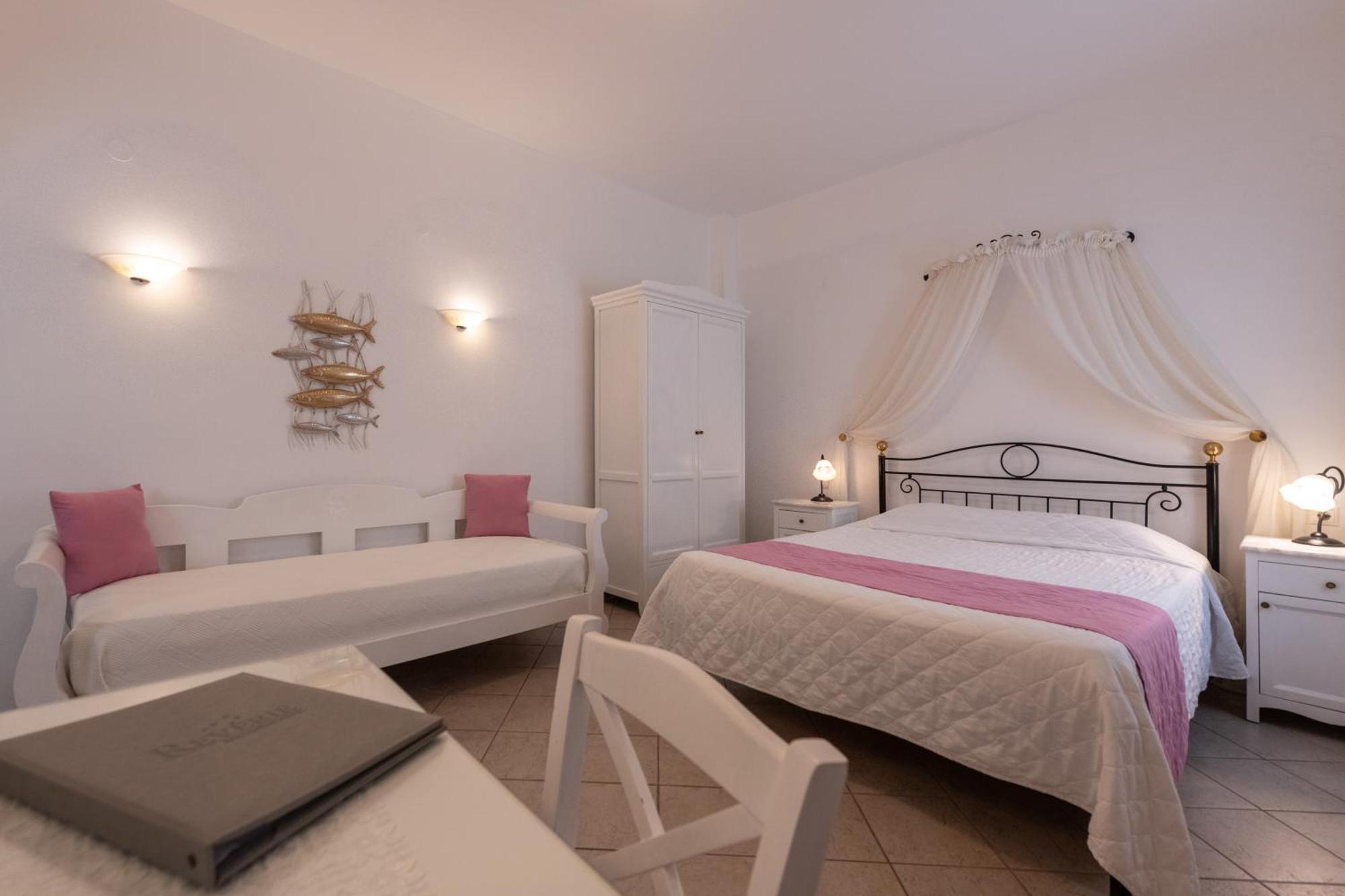 פירוסטפני Reverie Santorini Hotel מראה חיצוני תמונה