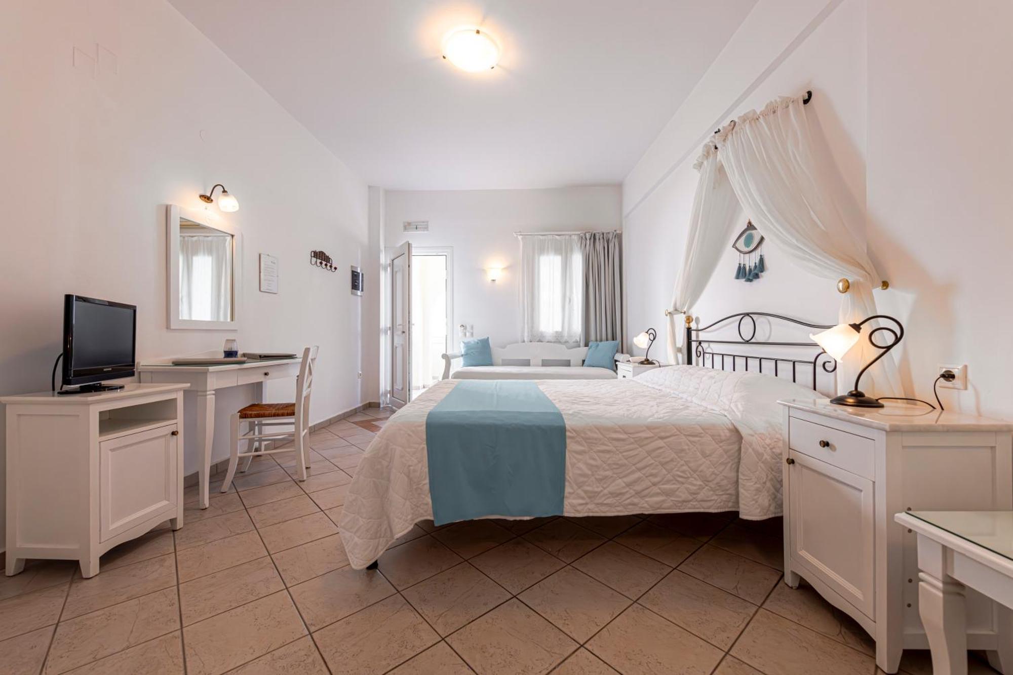 פירוסטפני Reverie Santorini Hotel מראה חיצוני תמונה