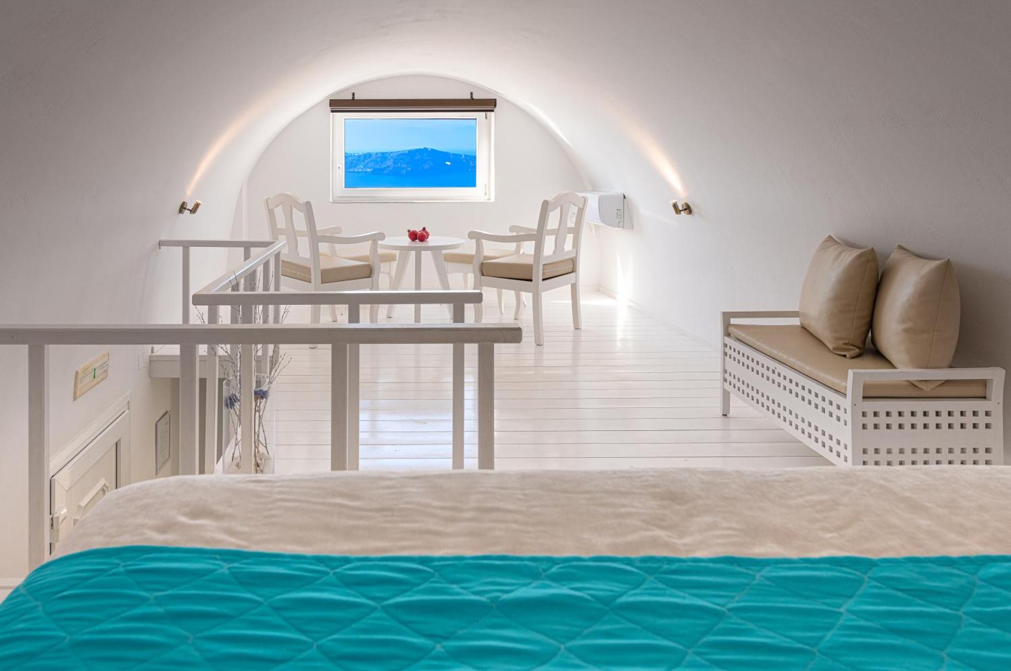 פירוסטפני Reverie Santorini Hotel מראה חיצוני תמונה