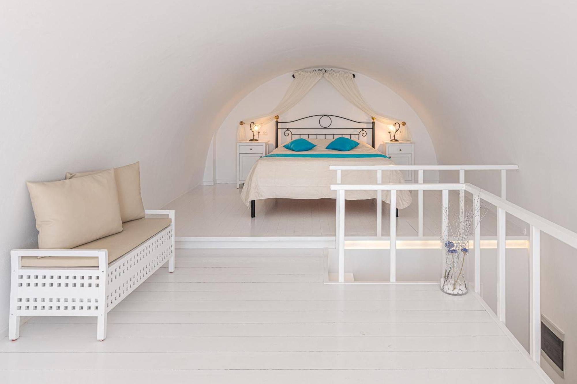 פירוסטפני Reverie Santorini Hotel מראה חיצוני תמונה